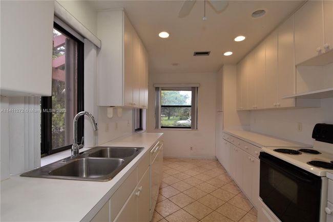 4342 Acacia Cir, House other with 2 bedrooms, 2 bathrooms and null parking in Coconut Creek FL | Image 6