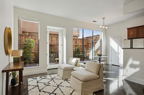 d-4031 Holland Ave, Dallas, TX, 75219-3884 | Card Image
