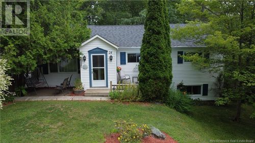 24 Brandy Cres, Grand Bay Westfield, NB, E5K2W8 | Card Image