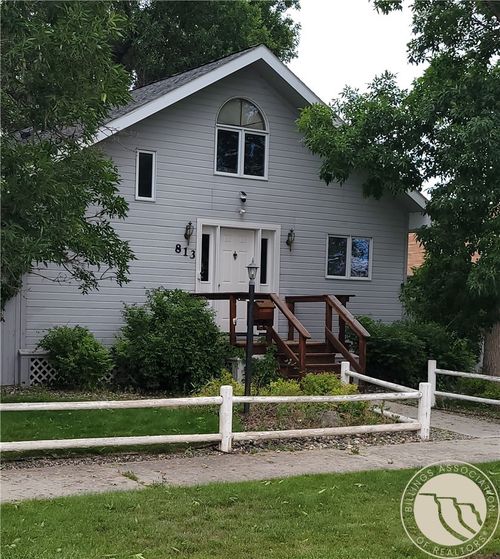 813 E 4th St, Laurel, MT, 59044-2801 | Card Image