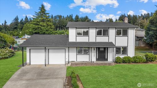 11235 Ne 146th St, Kirkland, WA, 98034-1012 | Card Image