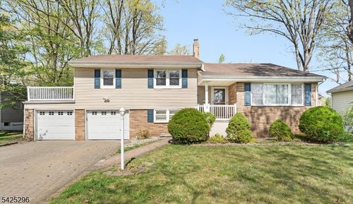 156 Wentz Ave, Springfield, NJ, 07081-3430 | Card Image