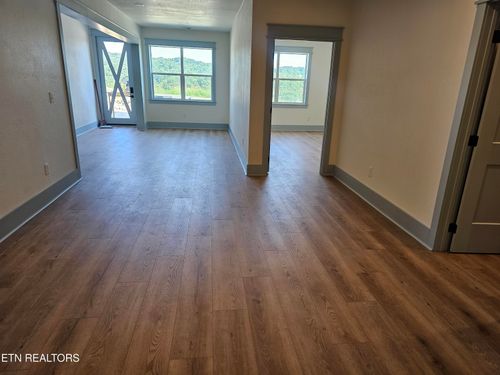 8510 Coppock Rd, Corryton, TN, 37721-2707 | Card Image