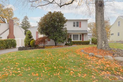 73 Bogert Ave, Pearl River, NY, 10965-1823 | Card Image