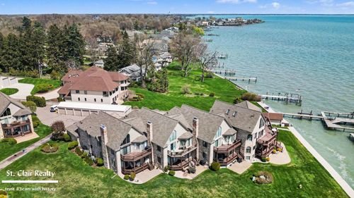 50703 Harbour View Dr N, New Baltimore, MI, 48047-4346 | Card Image