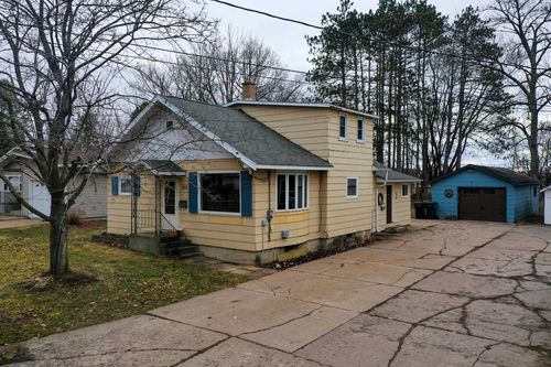 220 S Seventh Street, Medford, WI, 54451 | Card Image