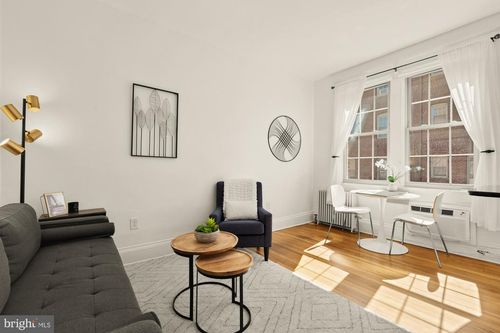 apt-208-3022 Wisconsin Ave Nw, WASHINGTON, DC, 20016-5161 | Card Image