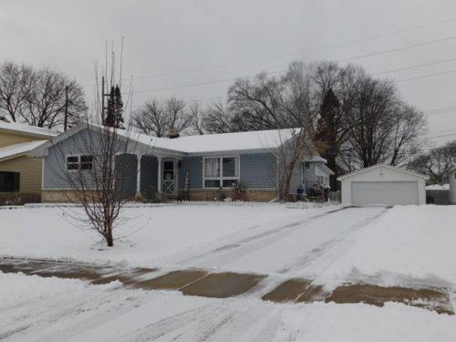 2485 Eggleston Ct, Rockford, IL, 61108-7904 | Card Image