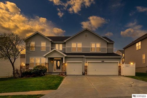 8916 N 156th Ave, Bennington, NE, 68007-8408 | Card Image