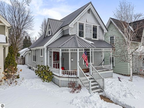 525 Webster St, Traverse City, MI, 49686-2651 | Card Image