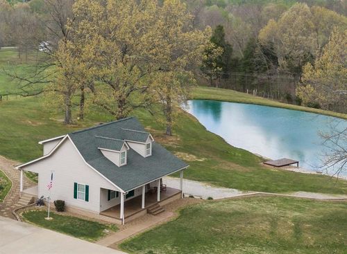 50 Jackson Ln, Beaver Dam, KY, 42320-9412 | Card Image