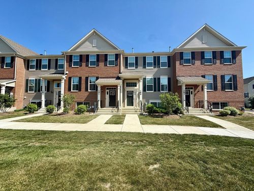 189 Lakeshore Dr, Oswego, IL, 60543-5107 | Card Image