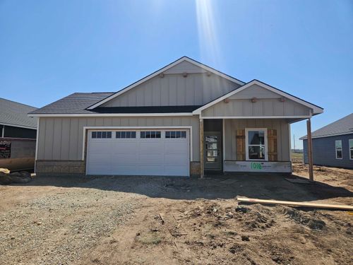 908 N Forestview St, Wichita, KS, 67235 | Card Image