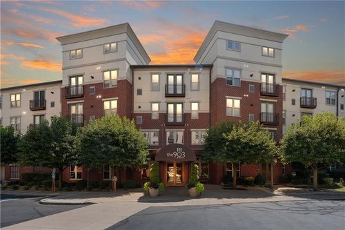 1000 Providence Pl, Providence, RI, 02903-1761 | Card Image