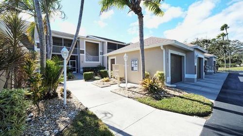 815-9601 Castle Point Dr, SARASOTA, FL, 34238-3381 | Card Image