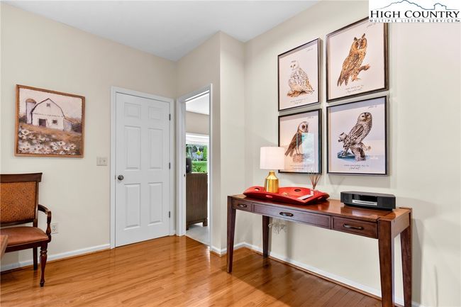 Foyer | Image 6