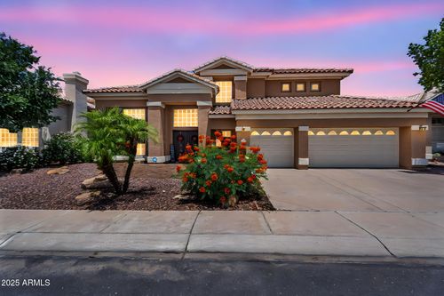 6376 W Louise Dr, Glendale, AZ, 85310-4242 | Card Image