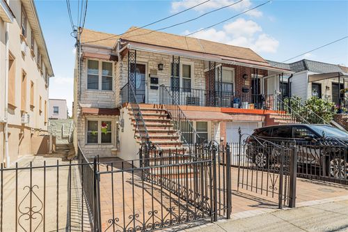 426 Calhoun Ave, Bronx, NY, 10465-2906 | Card Image