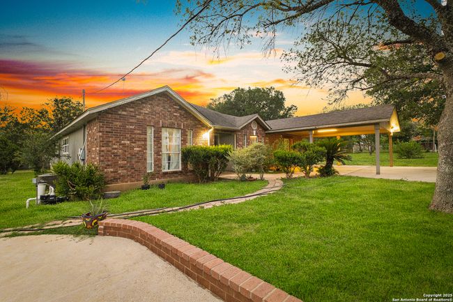 13040 Tomlynn, House other with 4 bedrooms, 2 bathrooms and null parking in Atascosa TX | Image 6