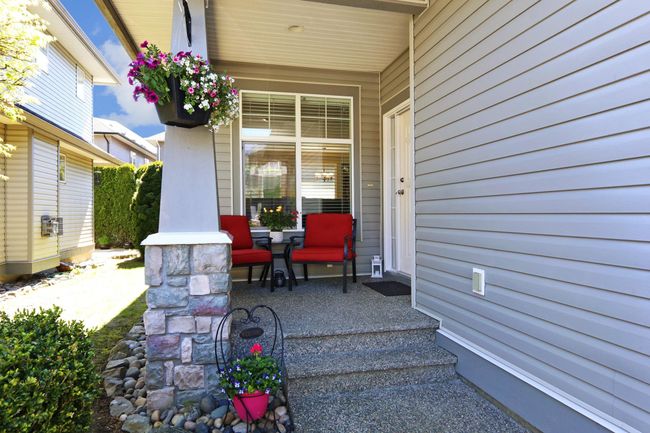 11 - 7360 Sunshine Drive, Townhouse with 3 bedrooms, 2 bathrooms and 2 parking in Chilliwack BC | Image 2