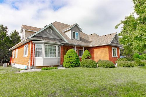 972 Red Fox Rd, Otterville, MO, 65348-2619 | Card Image