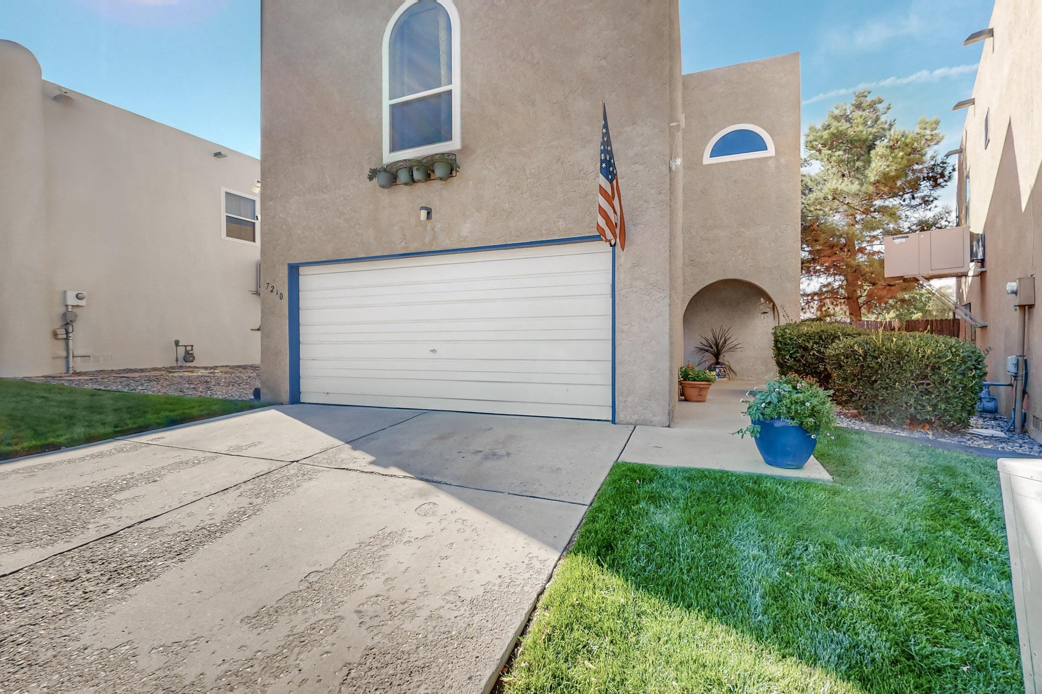 Whippoorwill Ln, Albuquerque, NM 87109