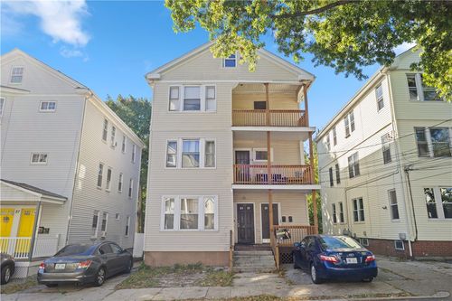 23 Richter St, Providence, RI, 02908-4303 | Card Image