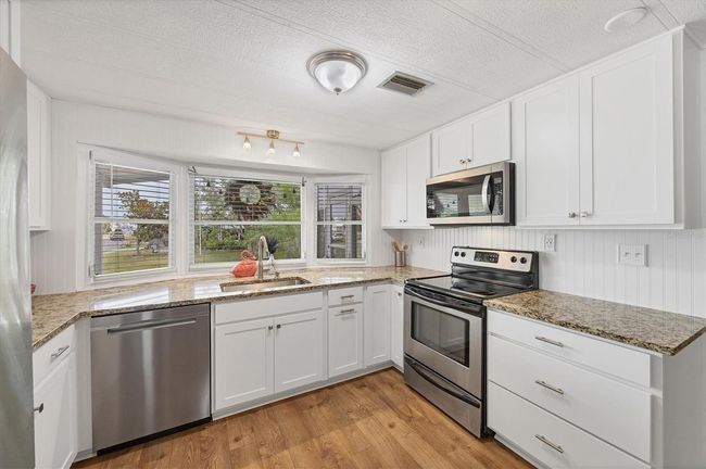 Kitchen | Image 14