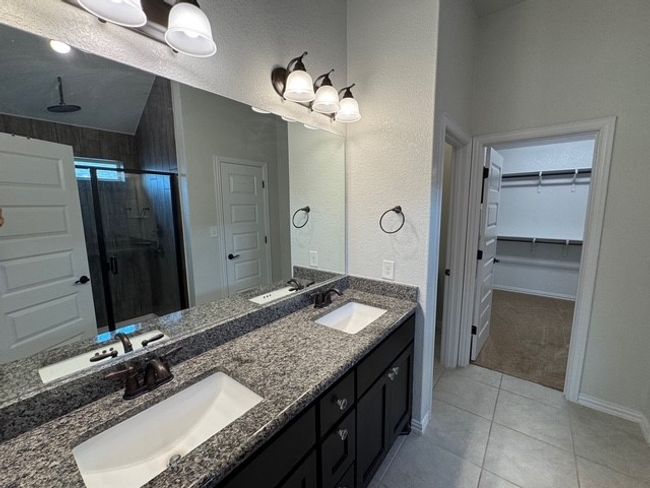 122 Sangaree Dr, House other with 4 bedrooms, 3 bathrooms and 4 parking in Buda TX | Image 16