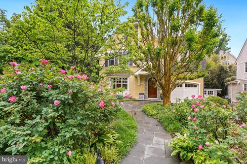 4004 Underwood St, CHEVY CHASE, MD, 20815-5028 | Card Image