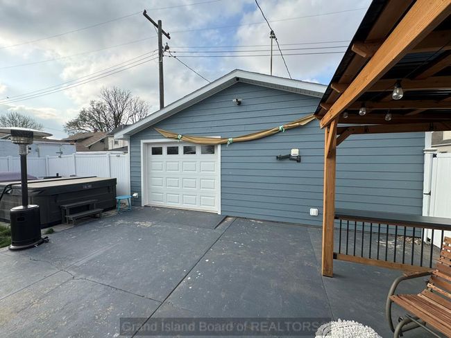 201 E Pine St, House other with 5 bedrooms, 2 bathrooms and 4 parking in Doniphan NE | Image 47