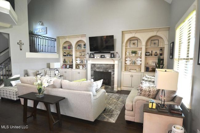 Great Room | Image 15