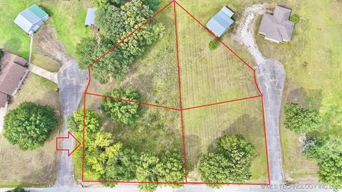 14 Nw 3rd Cir, Stigler, OK, 74462 | Card Image