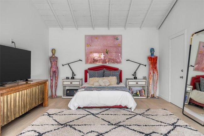 1012 10 Th St, House other with 4 bedrooms, 5 bathrooms and 8 parking in Manhattan Beach CA | Image 31
