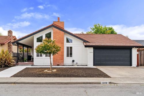 1316 Ponderosa Drive, Petaluma, CA, 94954 | Card Image