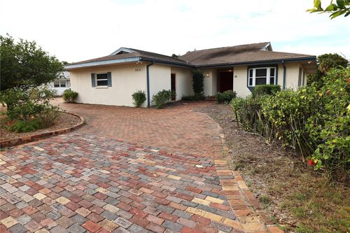 3016 Tanglewood Dr, SARASOTA, FL, 34239-5628 | Card Image