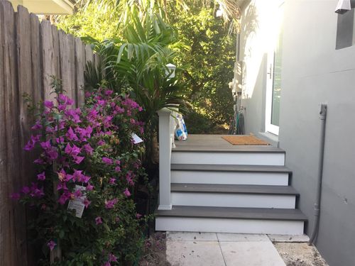 1307 Sw 18th Ct, Fort Lauderdale, FL, 33315-1954 | Card Image