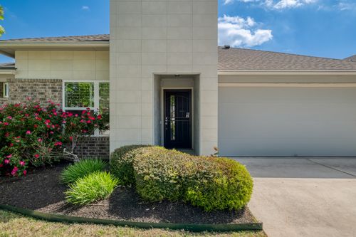 16400 Fetching Ave, Manor, TX, 78653-5449 | Card Image