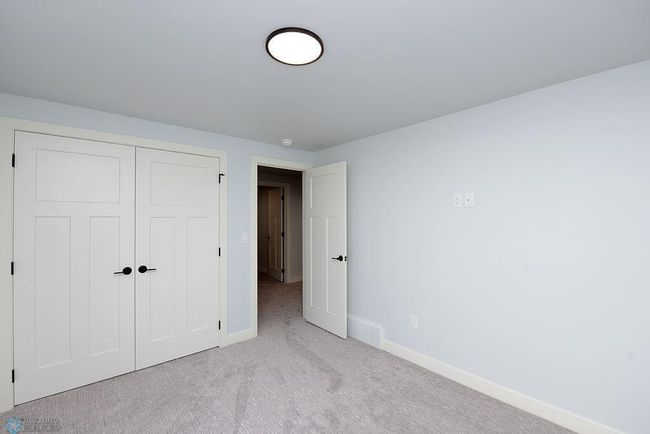 Photo of previous model | Image 46
