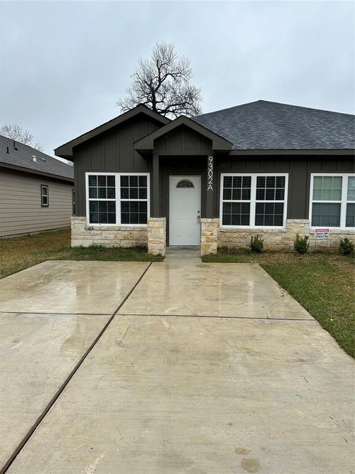 a-9302 Bean St, Houston, TX, 77028-1214 | Card Image