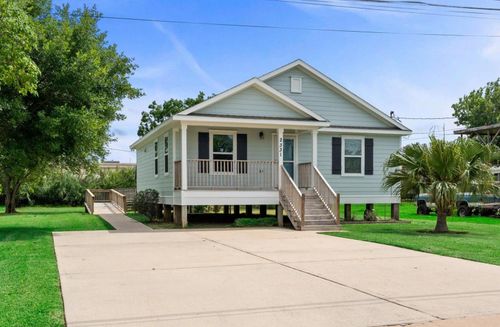 2331 Rue De Lafitte Dr, Dickinson, TX, 77539-2297 | Card Image