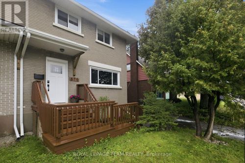 875 Woodroffe Ave, Ottawa, ON, K2A2G5 | Card Image