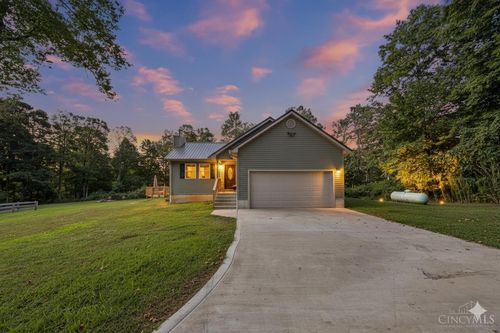 461 Paulette Ln, Manchester, OH, 45144-9255 | Card Image