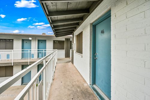 apt-46-3025 N 32nd Street, Phoenix, AZ, 85018 | Card Image