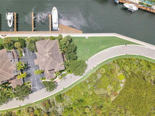 13631-13631 Treasure Cove Cir, North Palm Beach, FL, 33408-2105 | Card Image