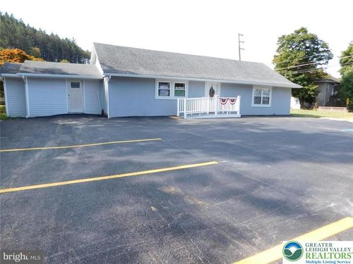 992 Clamtown Rd, Tamaqua, PA, 18252-5458 | Card Image