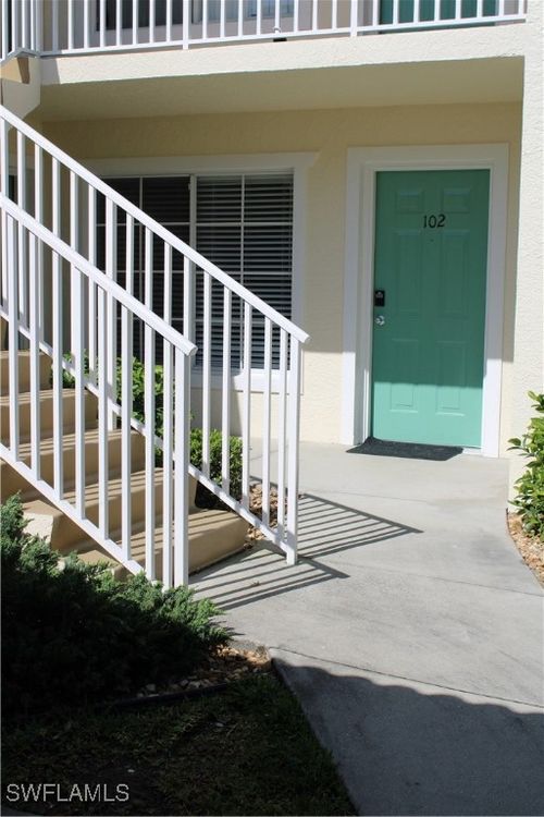 apt-102-4935 Sandra Bay Dr, NAPLES, FL, 34109-2680 | Card Image