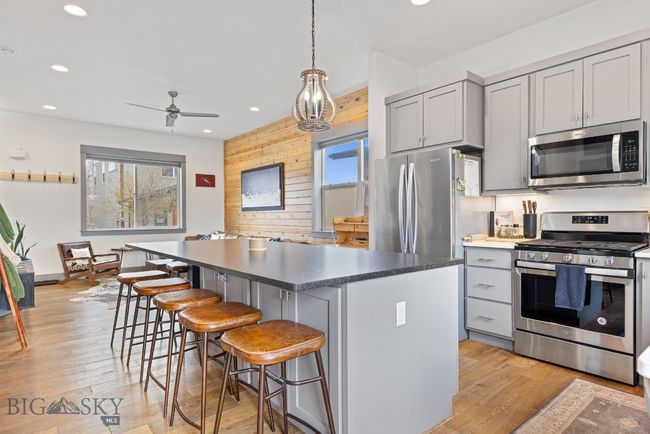 44 Flat Car Ct, Condo with 3 bedrooms, 3 bathrooms and null parking in Bozeman MT | Image 18