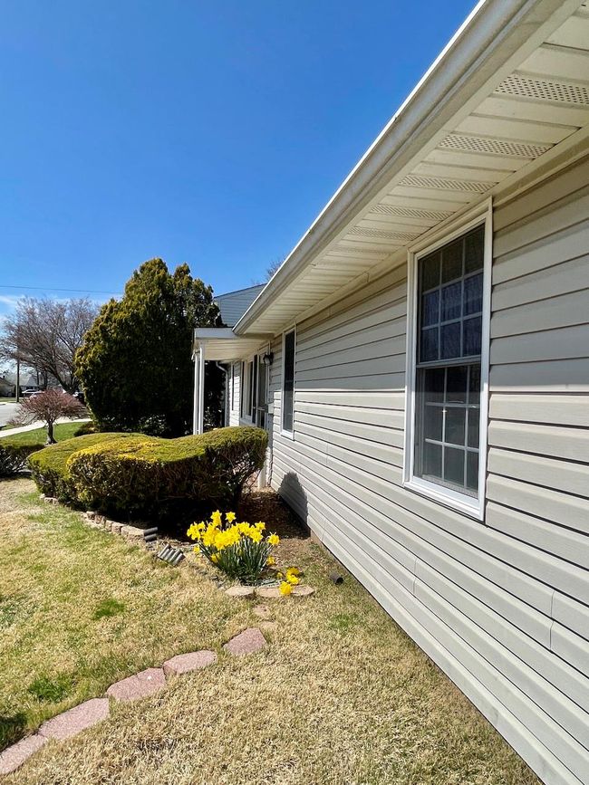 View of side of property featuring a lawn | Image 23