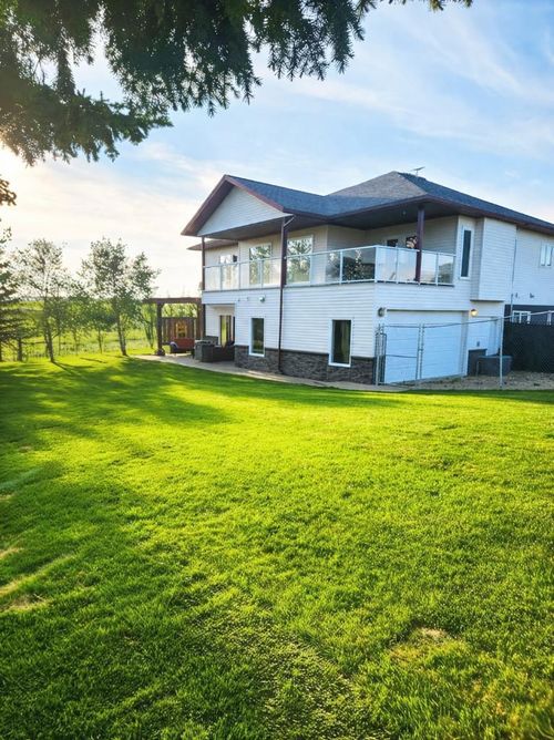 75047 A Township Road 454a, Rural Wainwright No. 61, M.d. Of, AB, T9W1T2 | Card Image